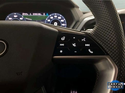 Used 2024 Audi Q4 e-tron Premium Plus w/ Premium Plus image 40