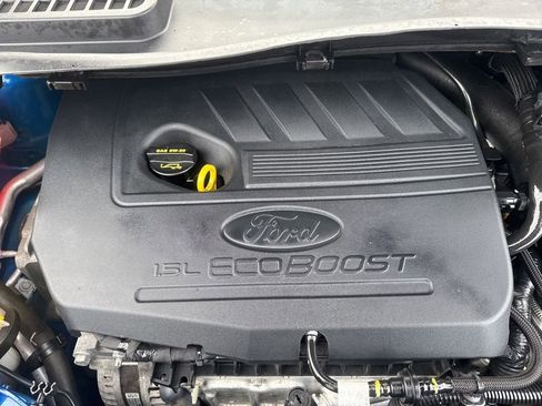 Used 2017 Ford Escape Titanium image 47