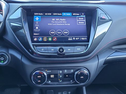 Used 2023 Chevrolet TrailBlazer RS w/ Sun and Liftgate Package image 13