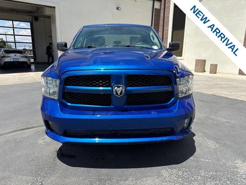 Used 2018 RAM 1500 Express AWD/4WD image 2