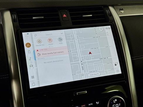 New 2026 Land Rover Discovery Limited Edition image 16