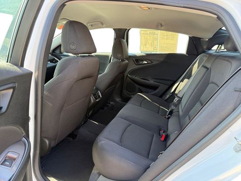 Used 2024 Chevrolet Malibu LT FWD image 19