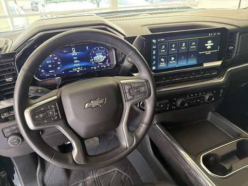 Certified 2024 Chevrolet Silverado 2500 LTZ w/ LTZ Plus Package image 17
