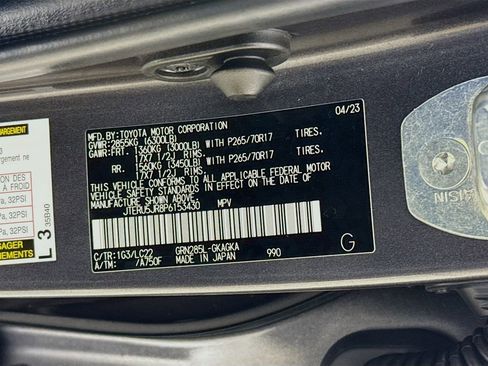 Certified 2023 Toyota 4Runner TRD Off-Road Premium w/ Moonroof Package image 35