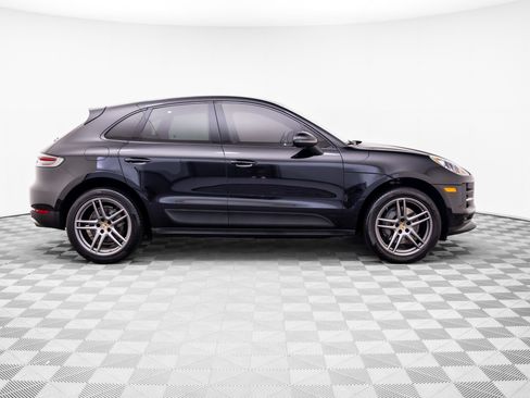 Used 2019 Porsche Macan S AWD/4WD image 7