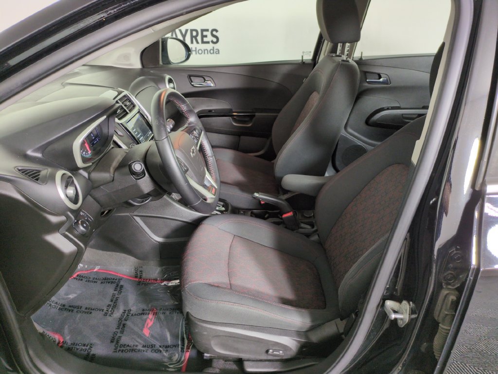 Used 2019 Chevrolet Sonic LT w/ Convenience Package FWD image 13