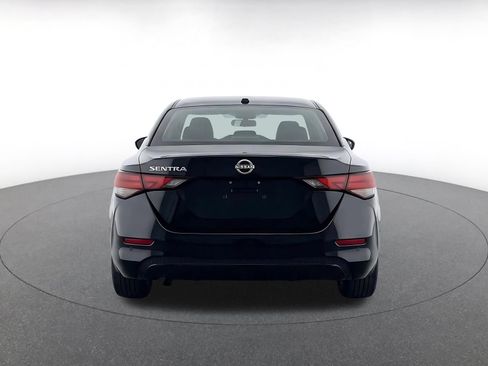 Used 2025 Nissan Sentra SV FWD image 8