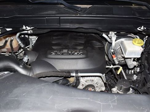 Used 2020 RAM 2500 Big Horn w/ Level 2 Equipment Group image 12