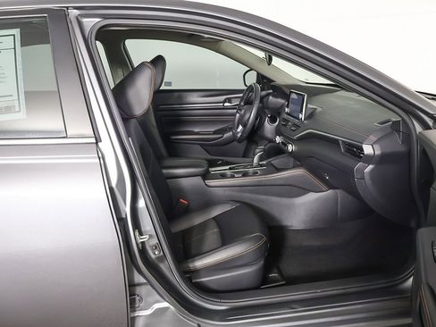 Used 2020 Nissan Altima 2.5 SR image 26