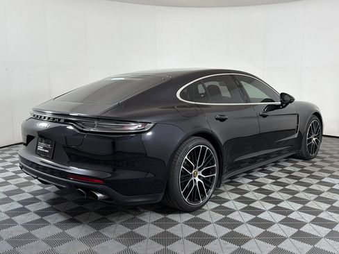 Used 2022 Porsche Panamera 4 Platinum Edition AWD/4WD image 10