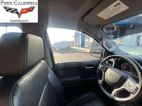 Used 2020 Chevrolet Silverado 1500 LT Trail Boss AWD/4WD image 15