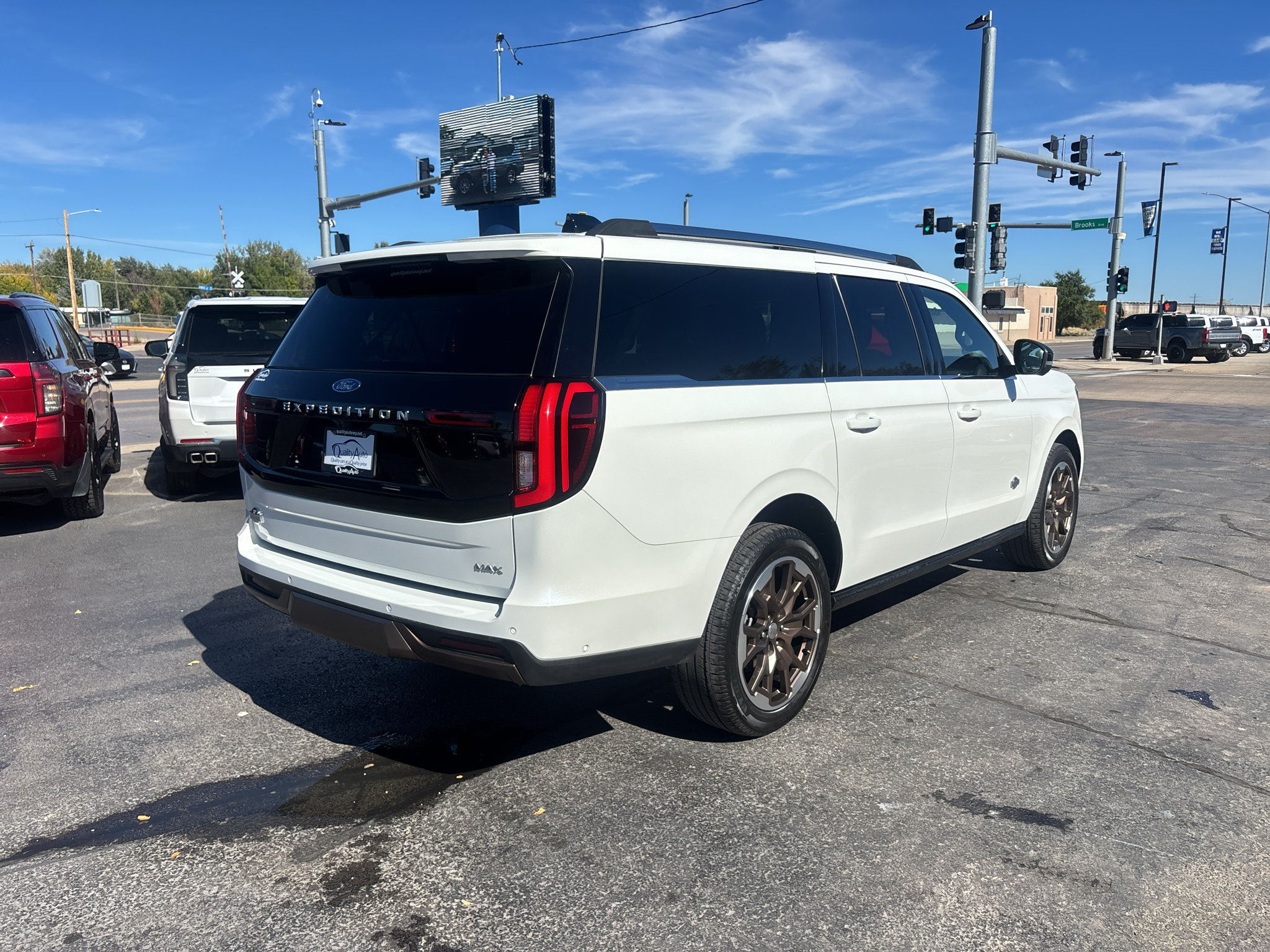 Used 2025 Ford Expedition Max King Ranch AWD/4WD image 6