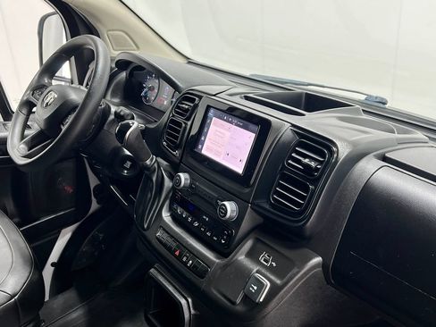 Used 2023 RAM ProMaster 2500 FWD image 20
