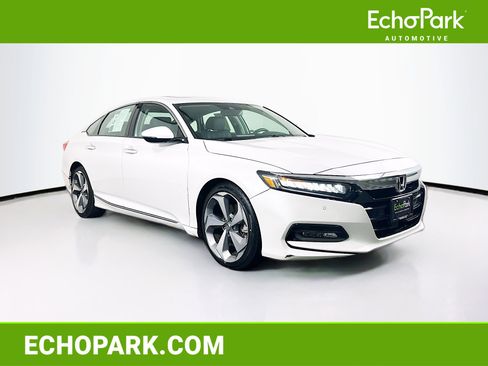 Used 2019 Honda Accord Touring image 1