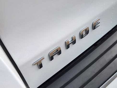 Used 2016 Chevrolet Tahoe LT RWD image 13