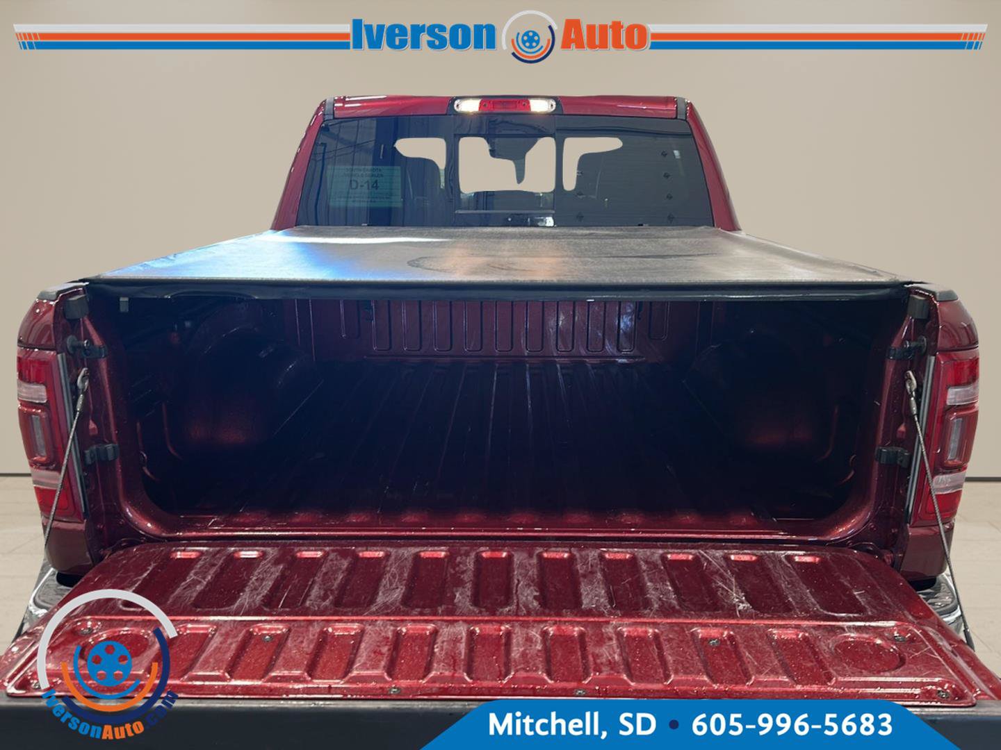 Used 2023 RAM 1500 Laramie AWD/4WD image 29