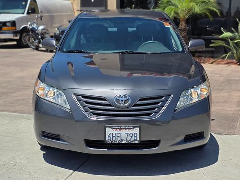 Used 2009 Toyota Camry LE FWD image 4