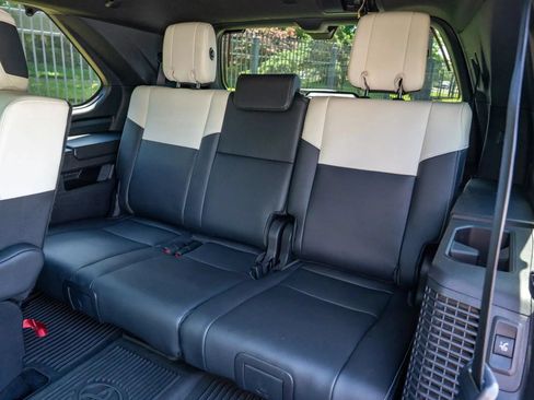 Used 2023 Toyota Sequoia Capstone AWD/4WD image 15