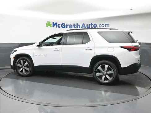 Used 2023 Chevrolet Traverse LT w/ LT Premium Package AWD/4WD image 27
