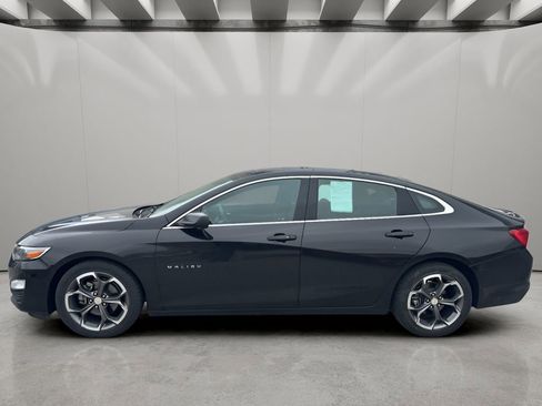 Used 2023 Chevrolet Malibu LT FWD image 2