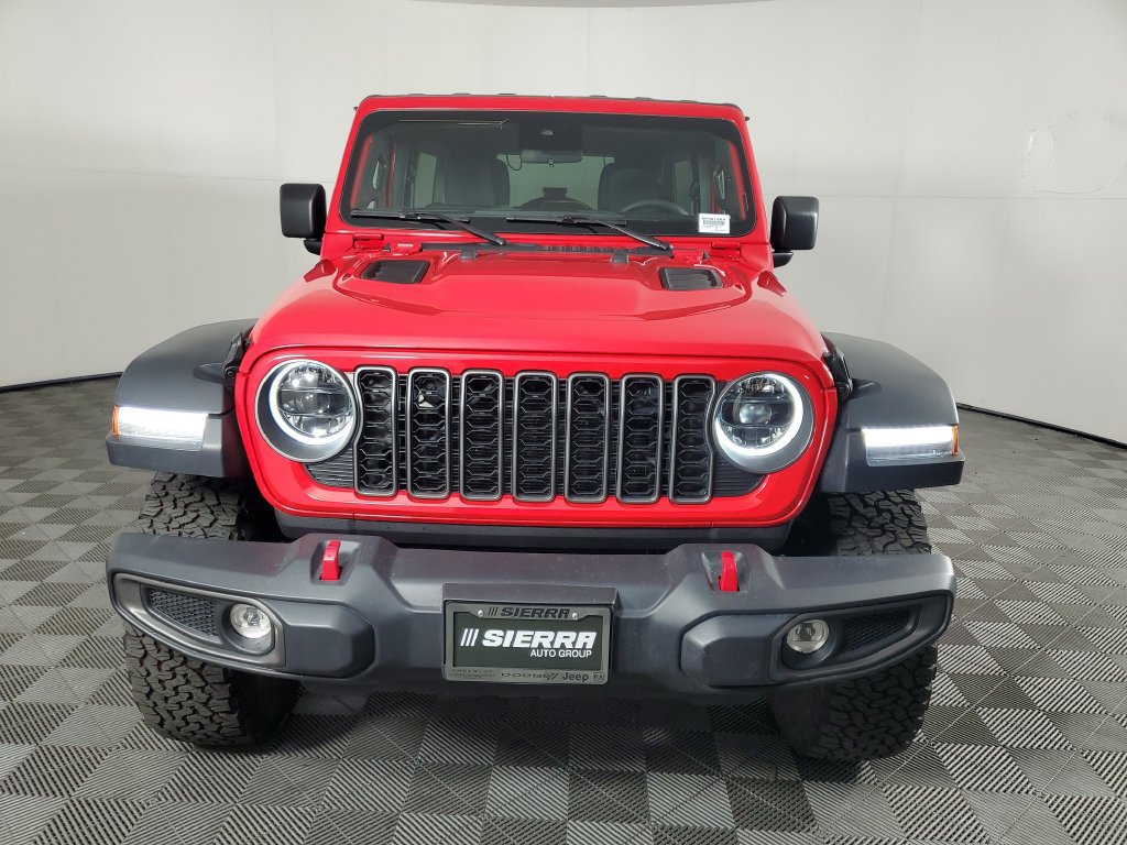 Used 2025 Jeep Wrangler Unlimited Rubicon AWD/4WD image 9