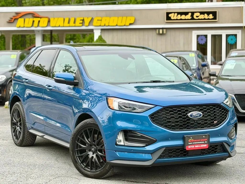 Used 2019 Ford Edge ST w/ Equipment Group 401A AWD/4WD image 1