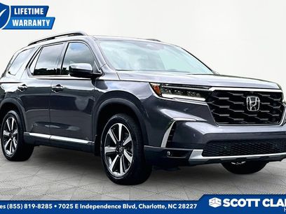 Used 2025 Honda Pilot Elite
