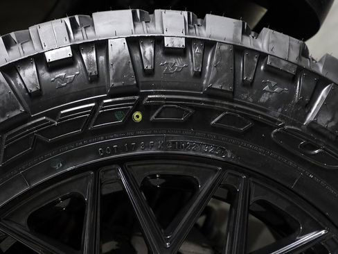 Used 2025 Ford F150 Raptor w/ Equipment Group 803A Raptor R image 51