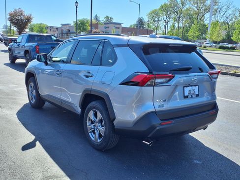 Certified 2025 Toyota RAV4 LE AWD/4WD image 26