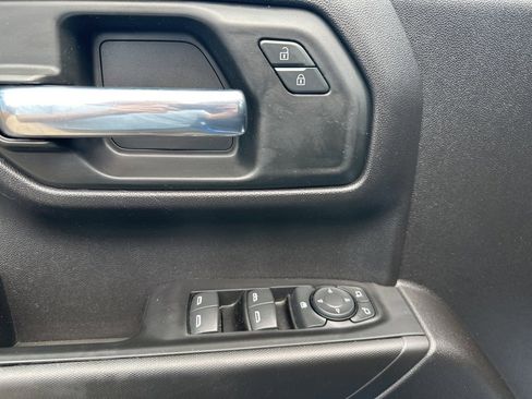 Used 2023 Chevrolet Silverado 1500 Custom Trail Boss image 15