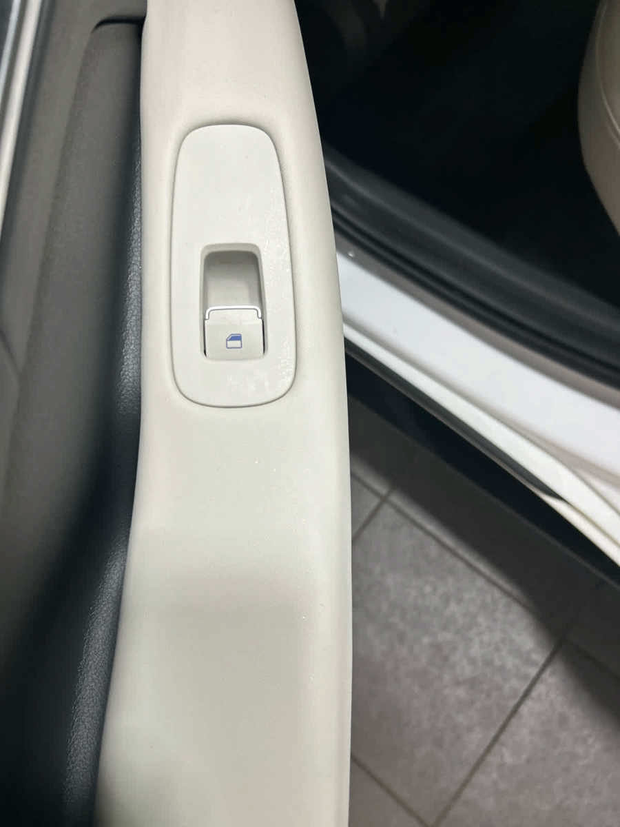 Used 2026 Hyundai Sonata SEL FWD image 26