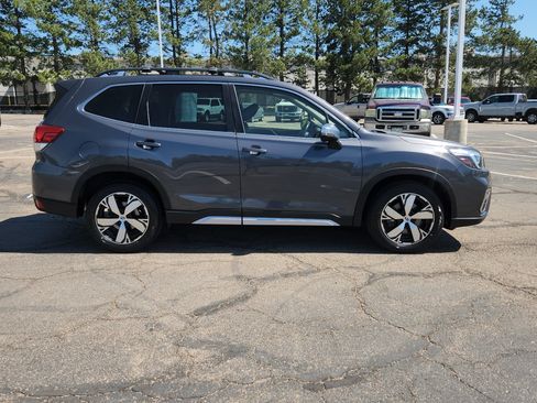 Used 2021 Subaru Forester Touring AWD/4WD image 12