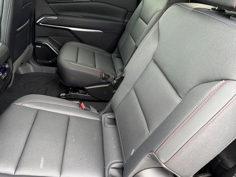 New 2026 Chevrolet Traverse Z71 w/ Enhanced Driving Package image 5