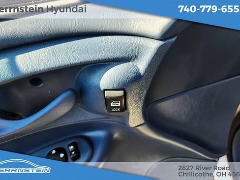 Used 2003 Chevrolet Impala FWD image 16