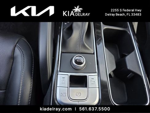 Certified 2020 Kia Telluride S w/ S 8 Passenger Seating Package image 27