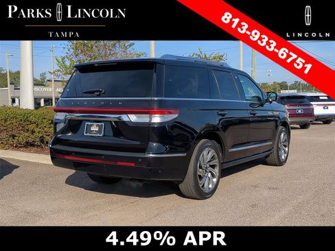 Certified 2022 Lincoln Navigator Reserve image 4