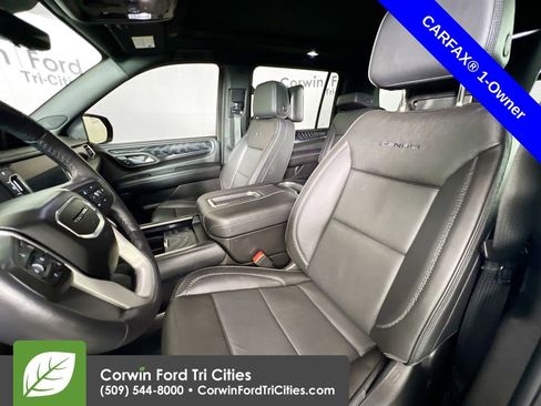 Used 2023 GMC Yukon XL Denali w/ Denali Reserve Package image 25