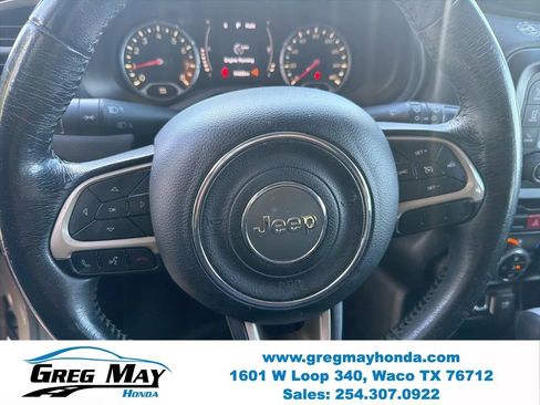 Used 2015 Jeep Renegade Latitude w/ Popular Equipment Group FWD image 15