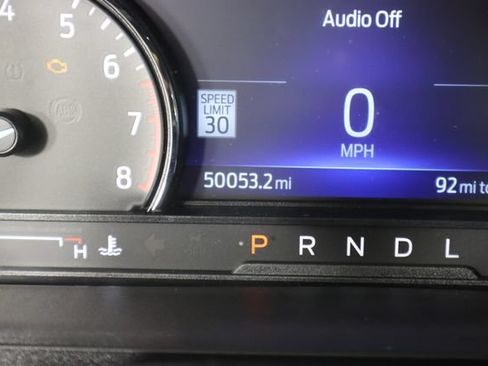 Used 2023 Ford Explorer XLT w/ XLT Sport Appearance Package AWD/4WD image 45