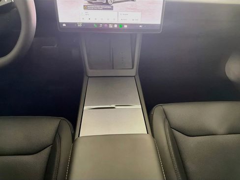 Used 2025 Tesla Model 3 Long Range RWD image 30