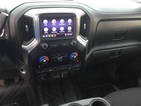 Used 2019 Chevrolet Silverado 1500 LT w/ All-Star Edition AWD/4WD image 6