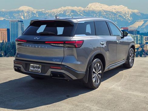 Used 2024 INFINITI QX60 Pure image 3
