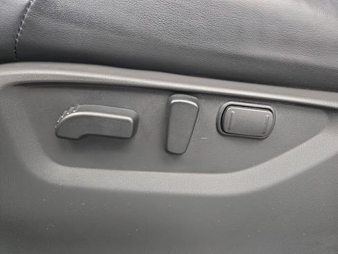 Used 2023 Nissan Armada Platinum w/ Captain's Chairs Package RWD image 24