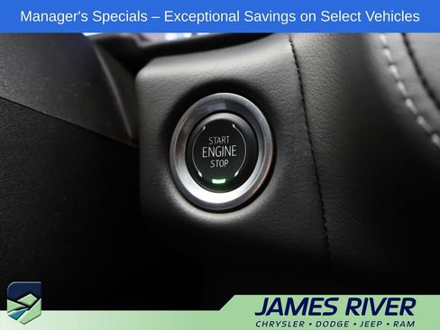 Used 2024 Chevrolet Suburban LT AWD/4WD image 34