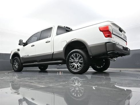 Used 2019 Nissan Titan Platinum Reserve w/ Platinum Utility Package AWD/4WD image 39