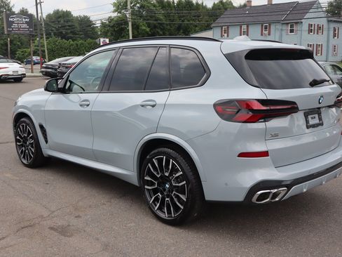 Used 2026 BMW X5 M60i AWD/4WD image 8