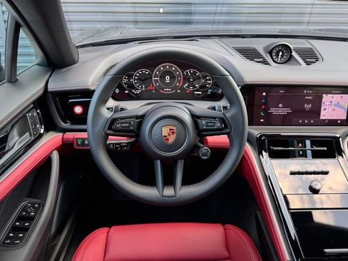 New 2026 Porsche Panamera 4 AWD/4WD image 18