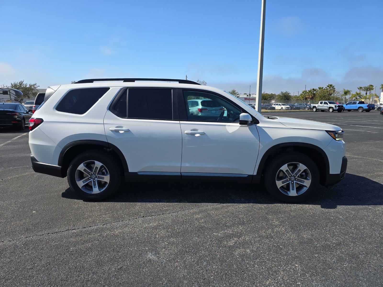 New 2026 Honda Pilot EX-L image 3