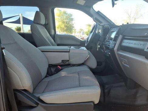 Used 2020 Ford F250 XL w/ STX Appearance Package image 11