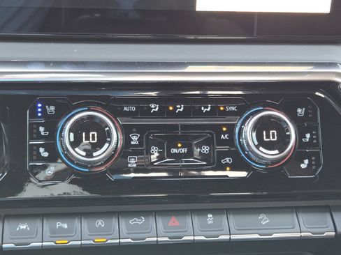 New 2026 GMC Sierra 1500 Denali Ultimate AWD/4WD image 36